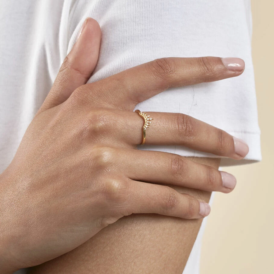 AGATHA FR Bague Fine LUCKY EYE - Cristal / Doré 3 AGATHA FR Bague Fine LUCKY EYE - Cristal / Doré – Image 2