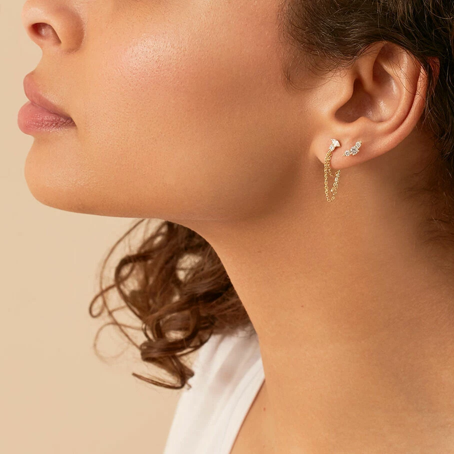 AGATHA FR Piercing Puce CROISSAN - Cristal / Doré 5 AGATHA FR Piercing Puce CROISSAN - Cristal / Doré – Image 3