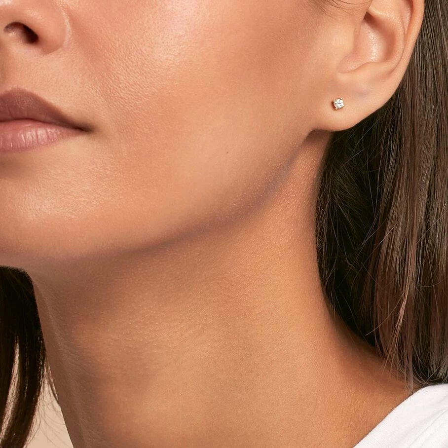 AGATHA FR Boucles D'oreilles Puces SOL - Cristal / Doré 4 AGATHA FR Boucles D'oreilles Puces SOL - Cristal / Doré – Image 2